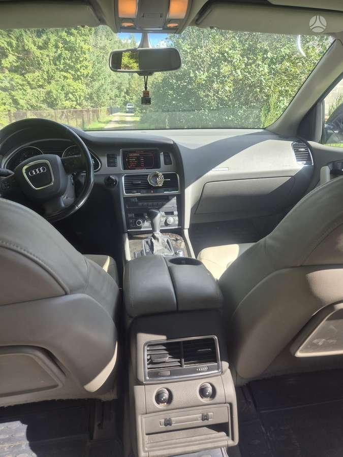 Audi Q7 2008 — photo 5