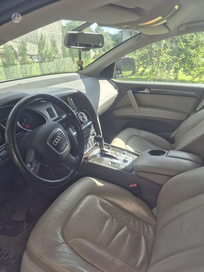Audi Q7 2008 — photo 7