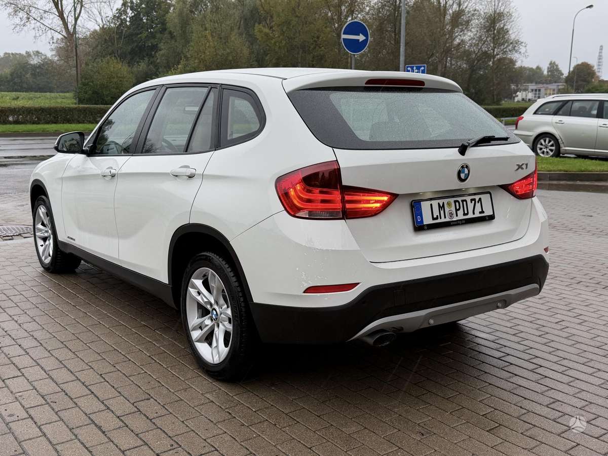 BMW X1 2014 — фото 10