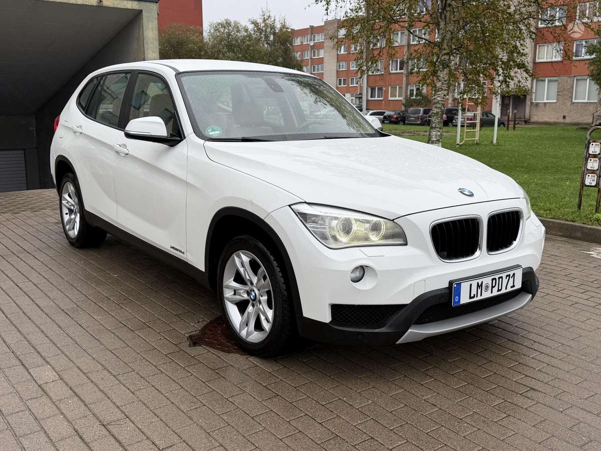 BMW X1 2014 — двигун 2000 cm³, 143 HP (105kW)