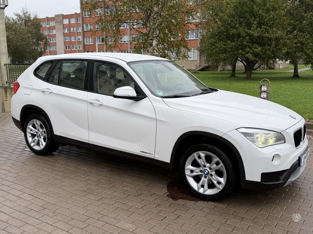 BMW X1 2014 — фото 5