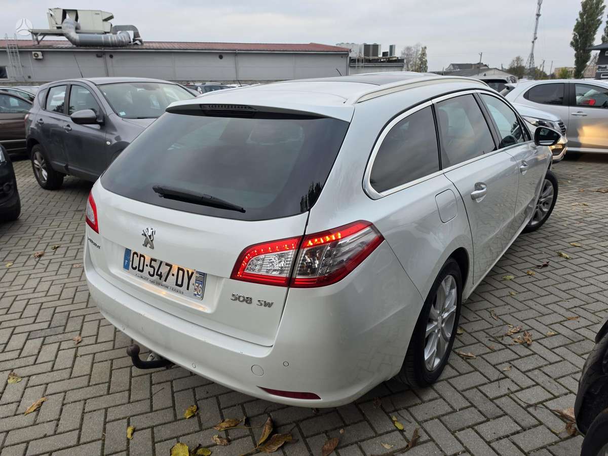 Peugeot 508 2012 — photo 6