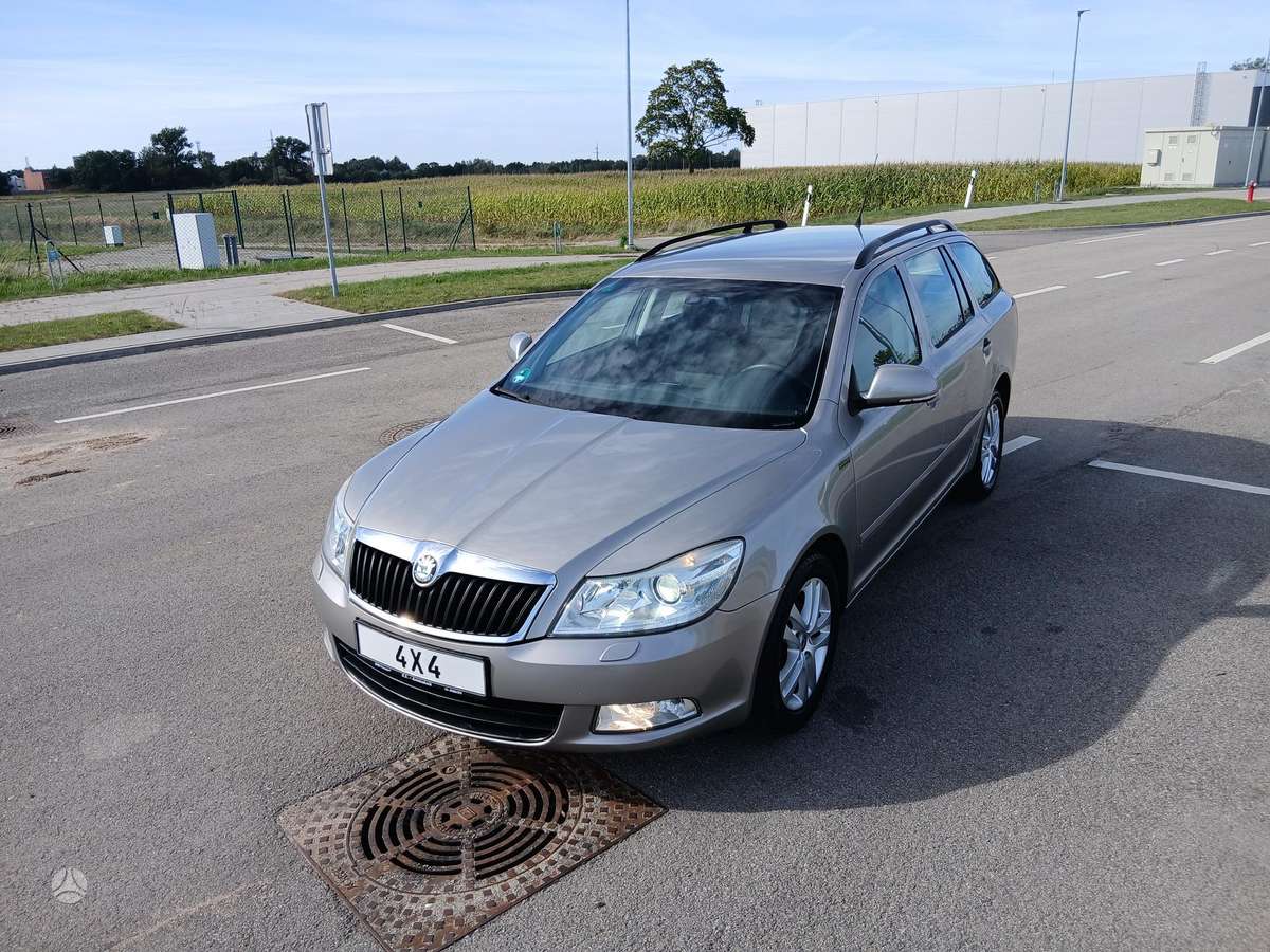 Skoda Octavia 2009 — photo 10