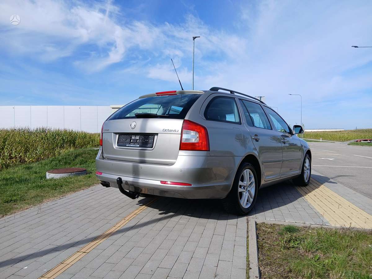 Skoda Octavia 2009 — photo 13
