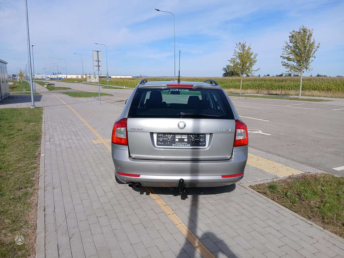 Skoda Octavia 2009 — photo 19
