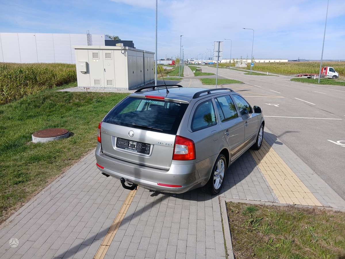 Skoda Octavia 2009 — photo 9