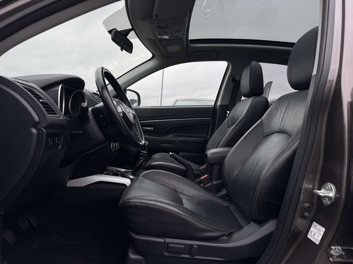 Mitsubishi ASX 2010 — photo 22