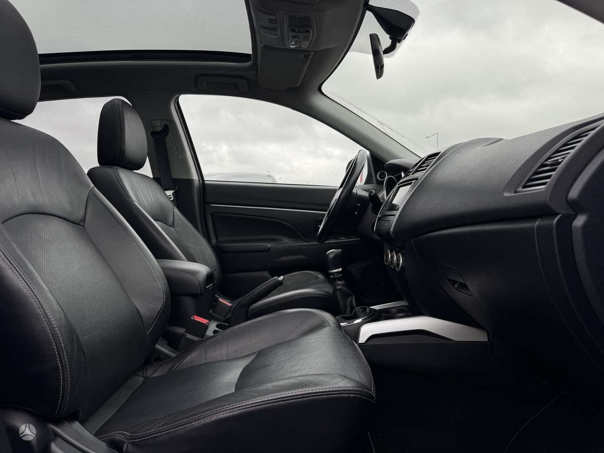 Mitsubishi ASX 2010 — photo 28
