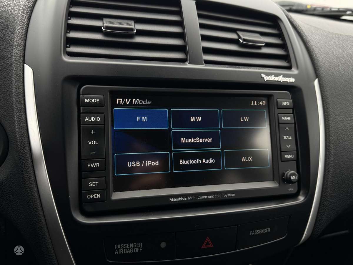 Mitsubishi ASX 2010 — photo 35