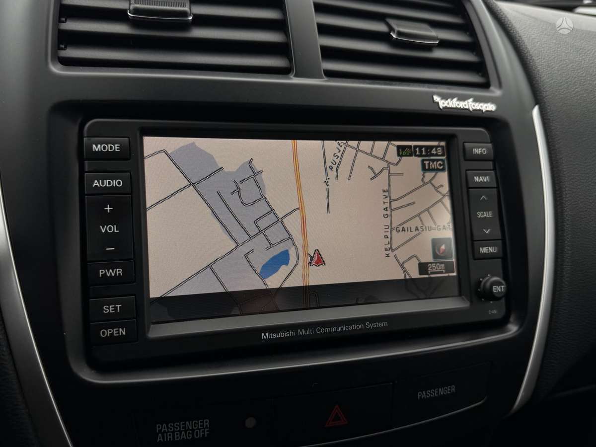 Mitsubishi ASX 2010 — photo 37