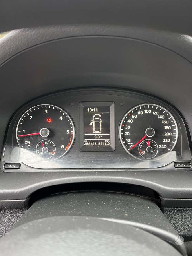 Volkswagen Caddy 2013 — photo 14