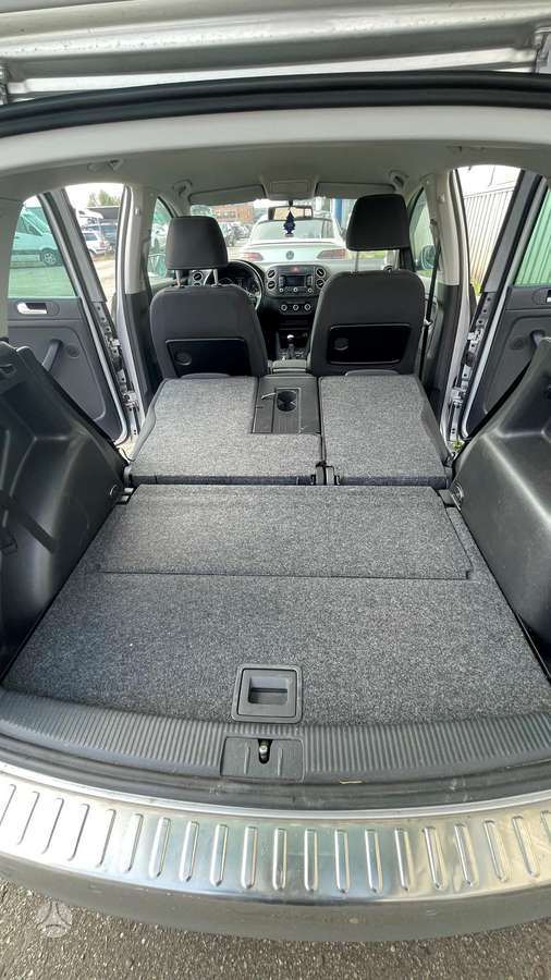 Volkswagen Golf 2011 — photo 11