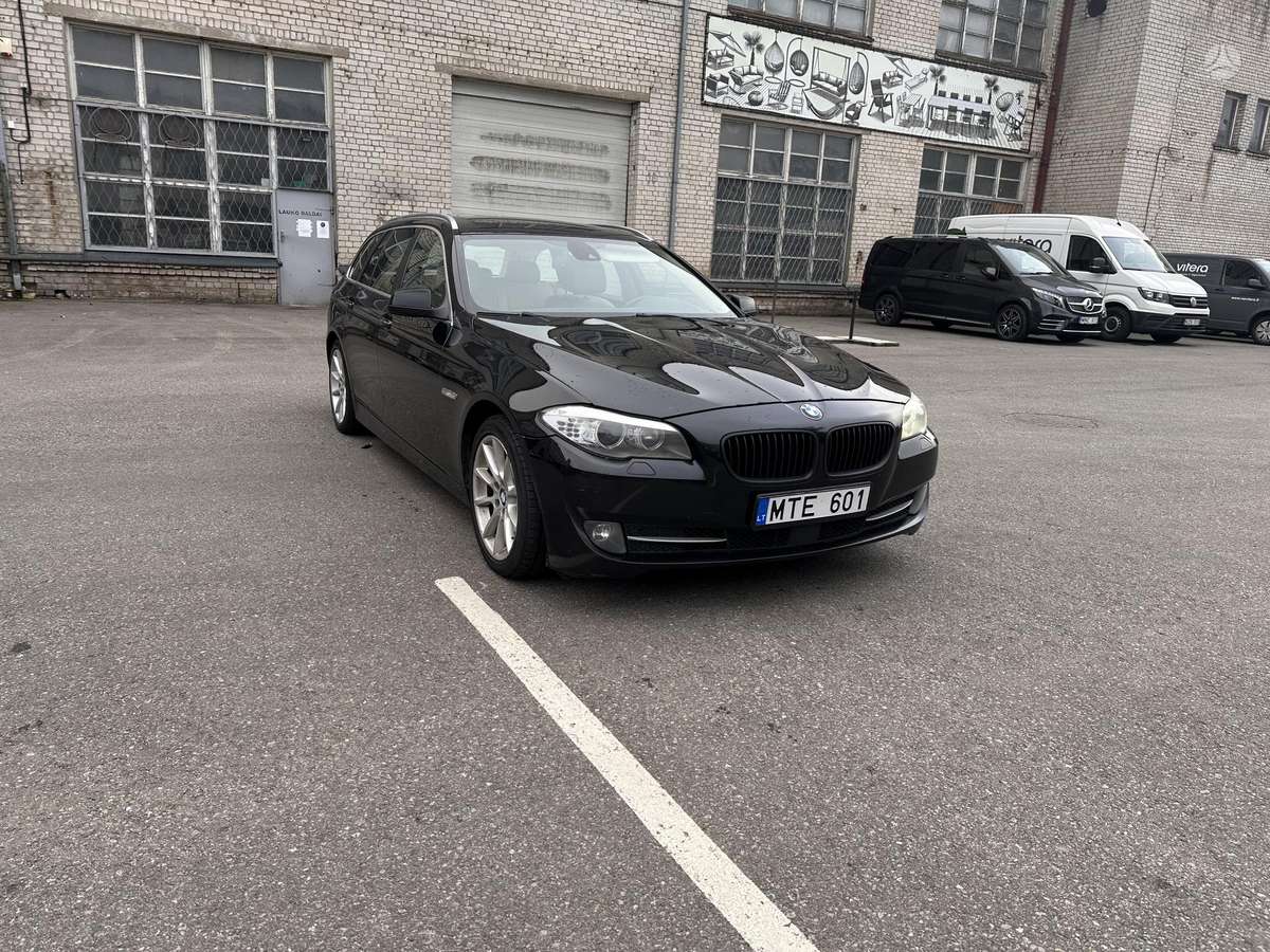 BMW 535, 2010