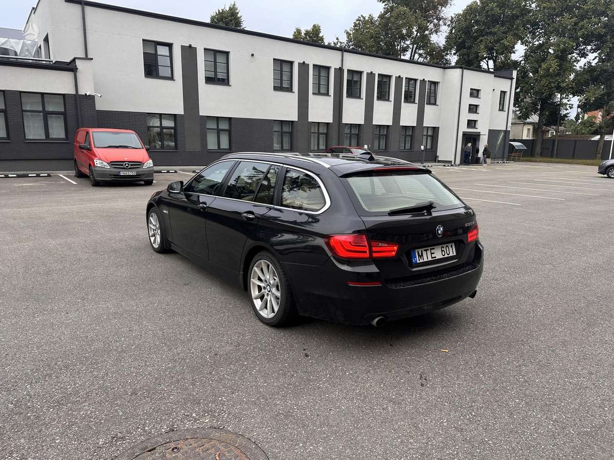 BMW 535 2010 — photo 6