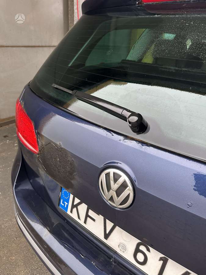 Volkswagen Passat 2012 — photo 8