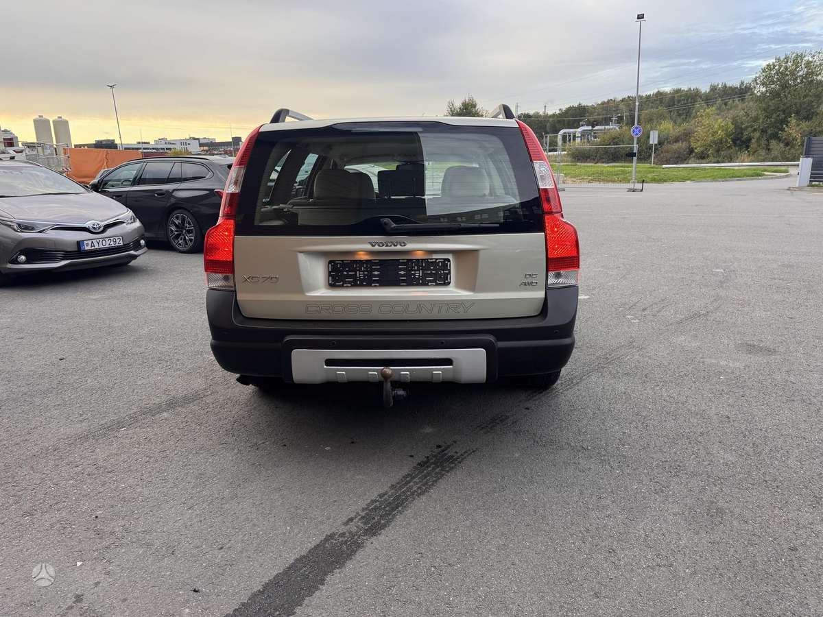Volvo XC70 2006 — photo 14
