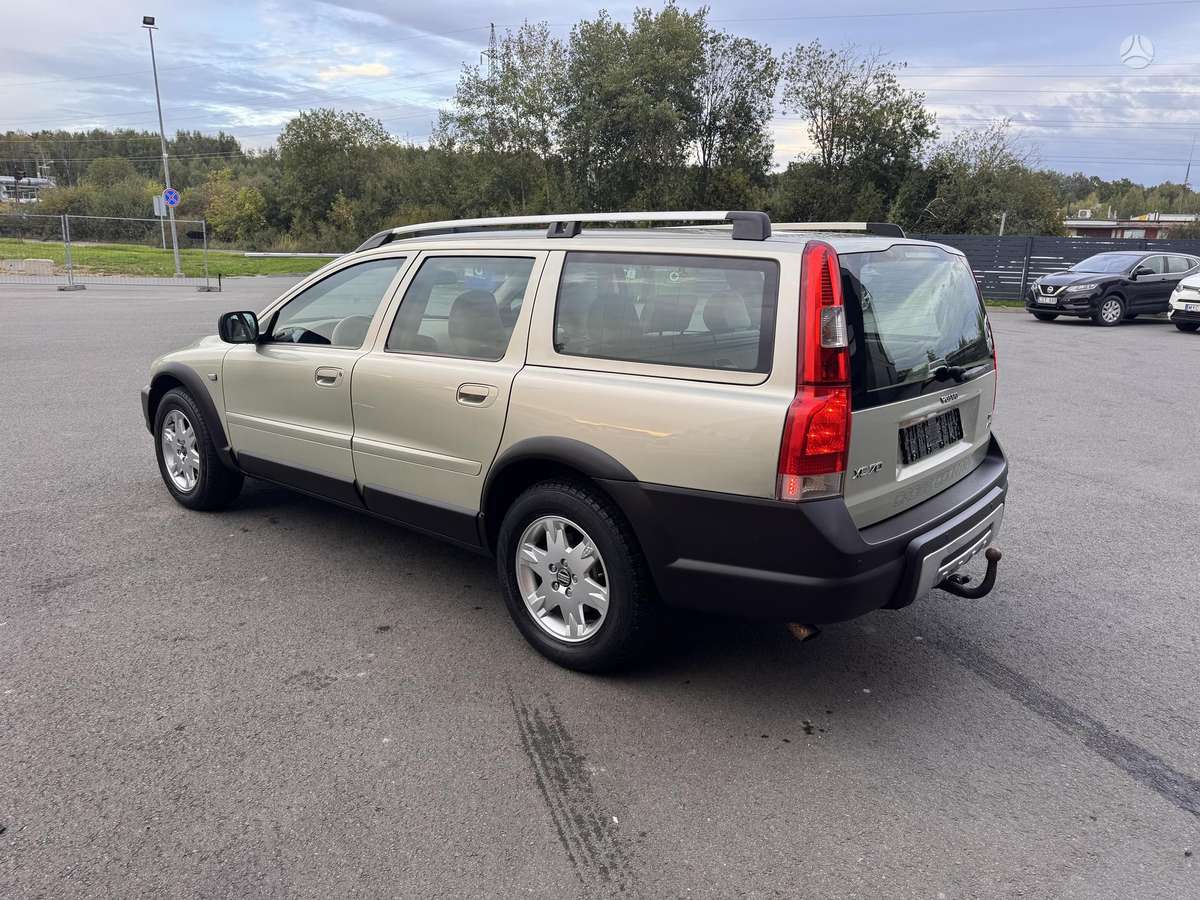 Volvo XC70 2006 — photo 15