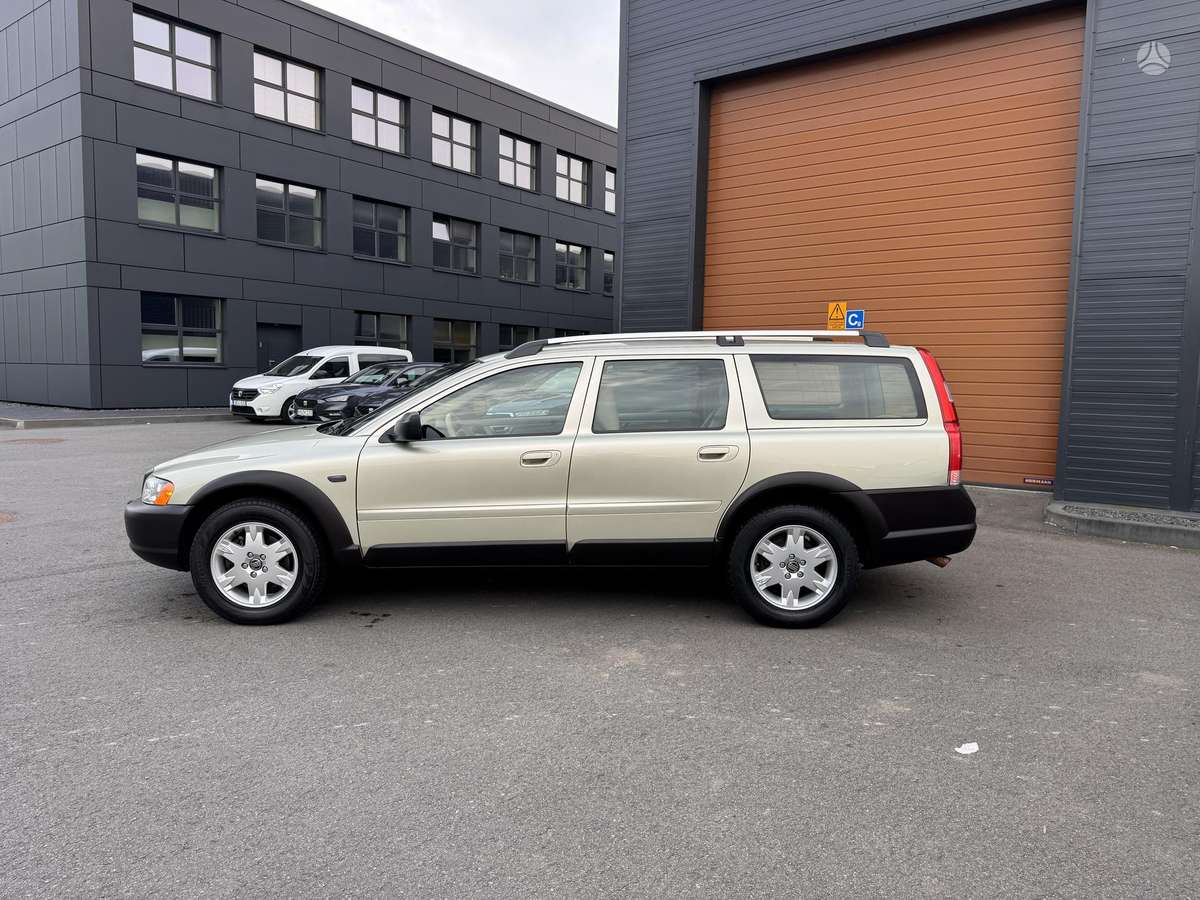Volvo XC70 2006 — photo 8