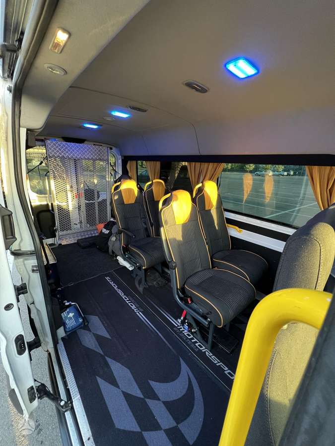 Ford Transit 2015 — photo 8