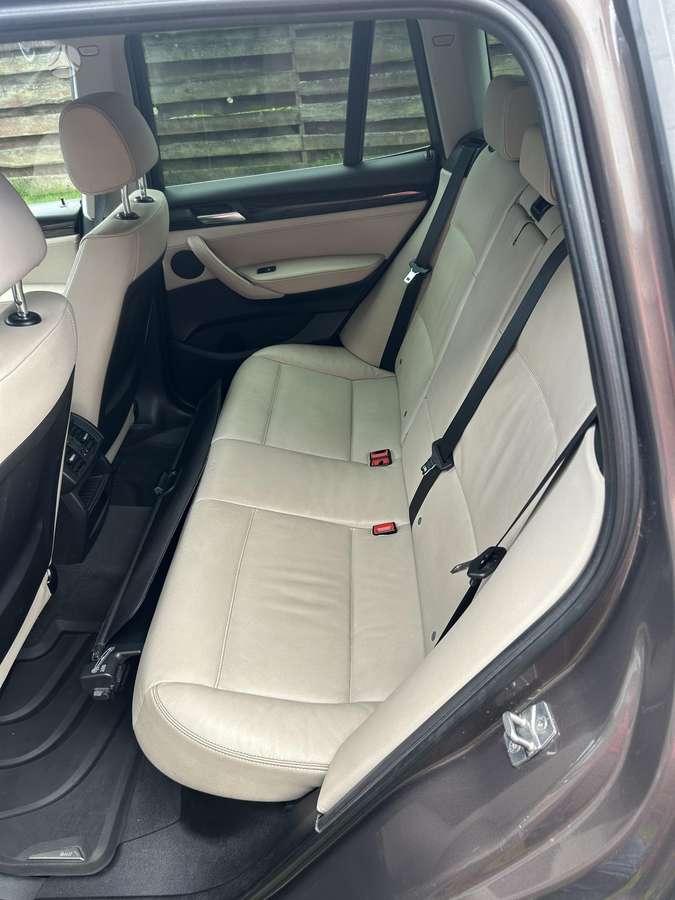 BMW X3 2012 — photo 8