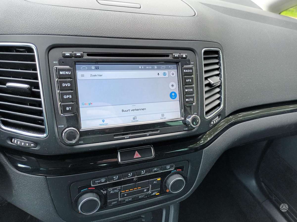 Seat Alhambra 2012 — photo 13