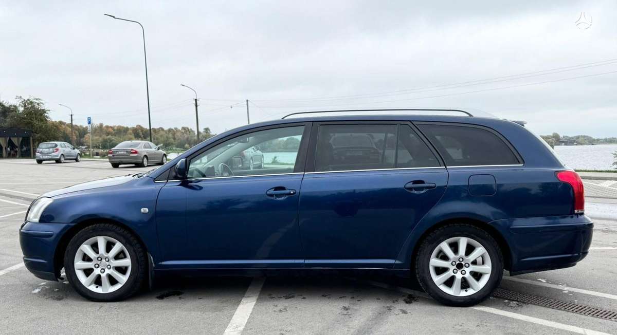 Toyota Avensis 2005 — engine 1995 cm³, 116 HP (85kW)
