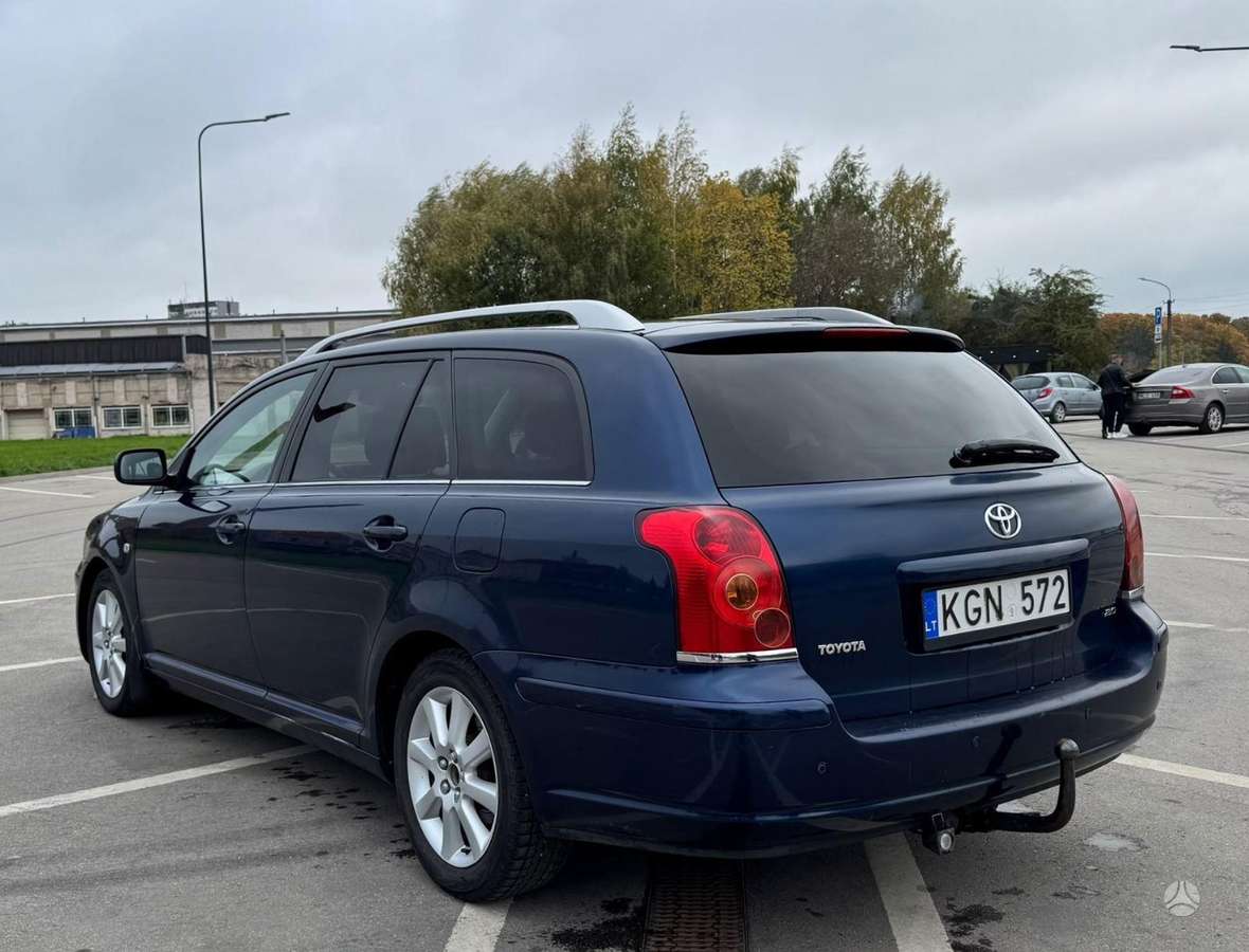 Toyota Avensis 2005 — photo 6