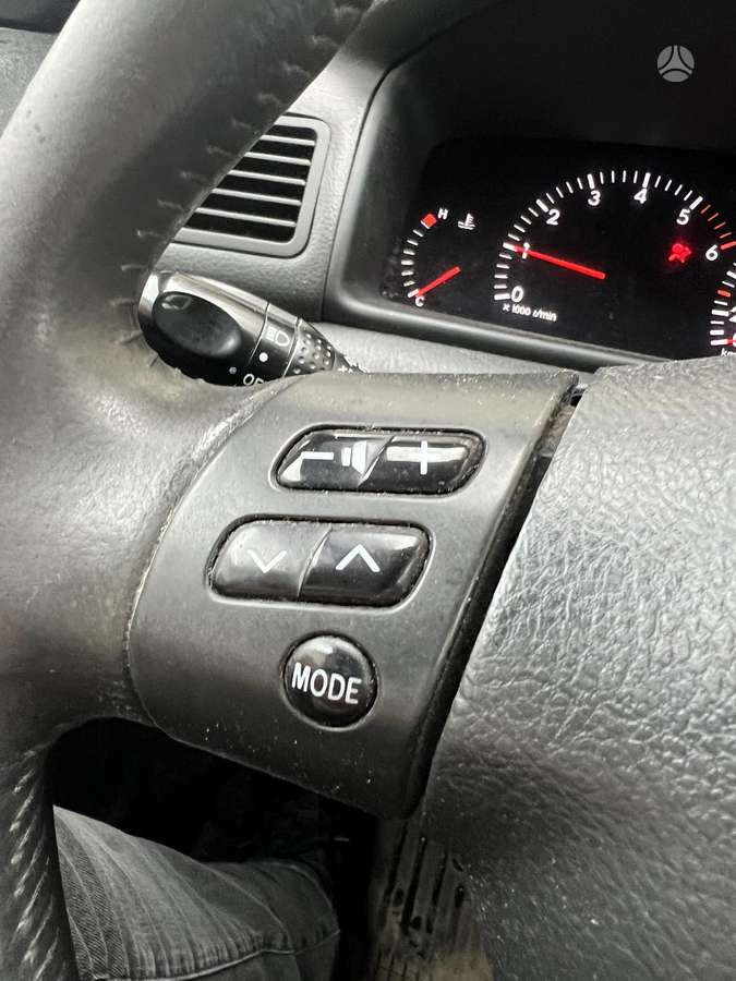 Toyota Corolla 2005 — photo 13