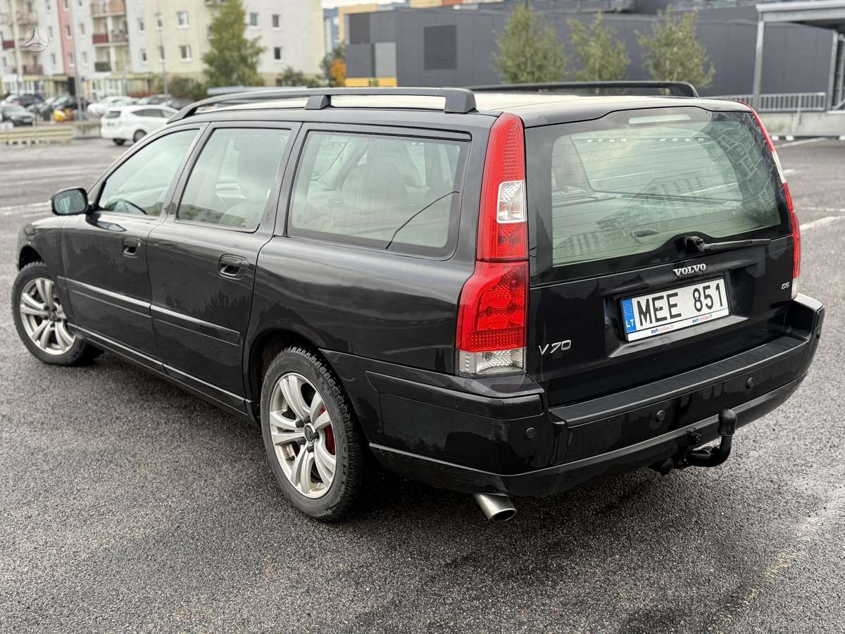 Volvo V70 2006 — двигун 2400 cm³, 185 HP (136kW)
