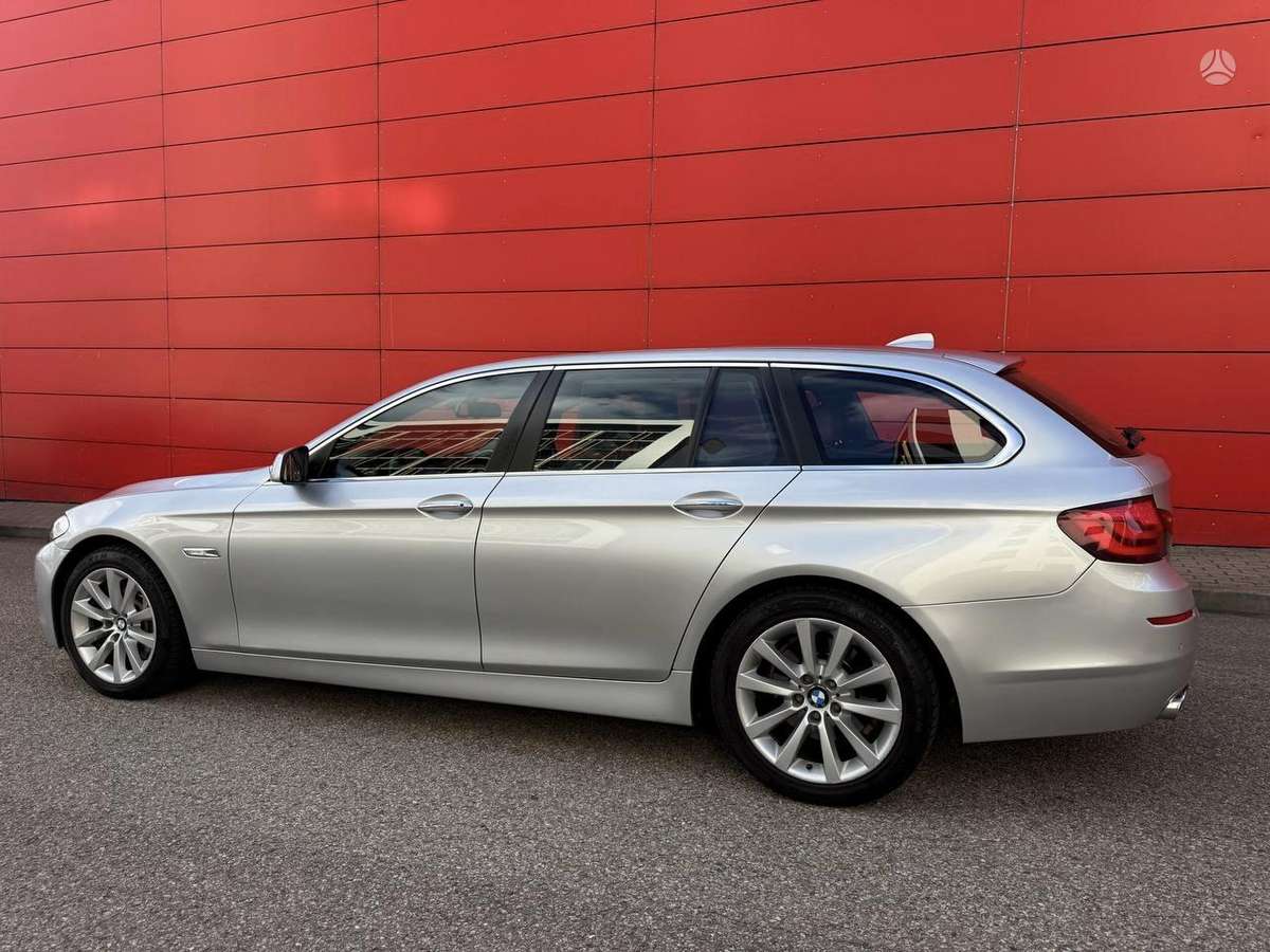 BMW 520 2012 — photo 10