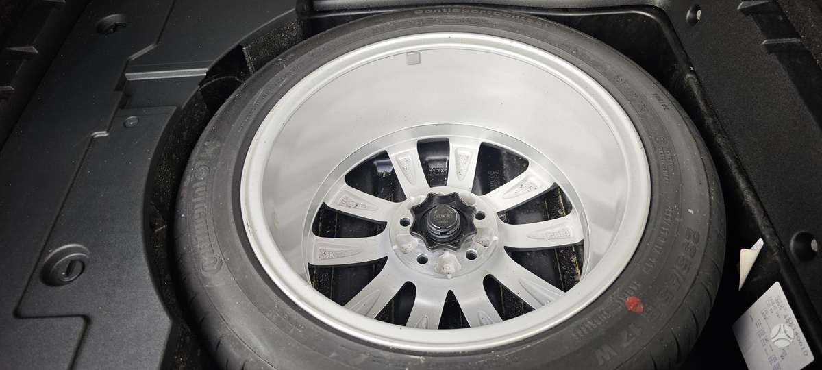 Volkswagen Passat 2014 — photo 17