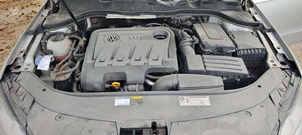 Volkswagen Passat 2014 — photo 20