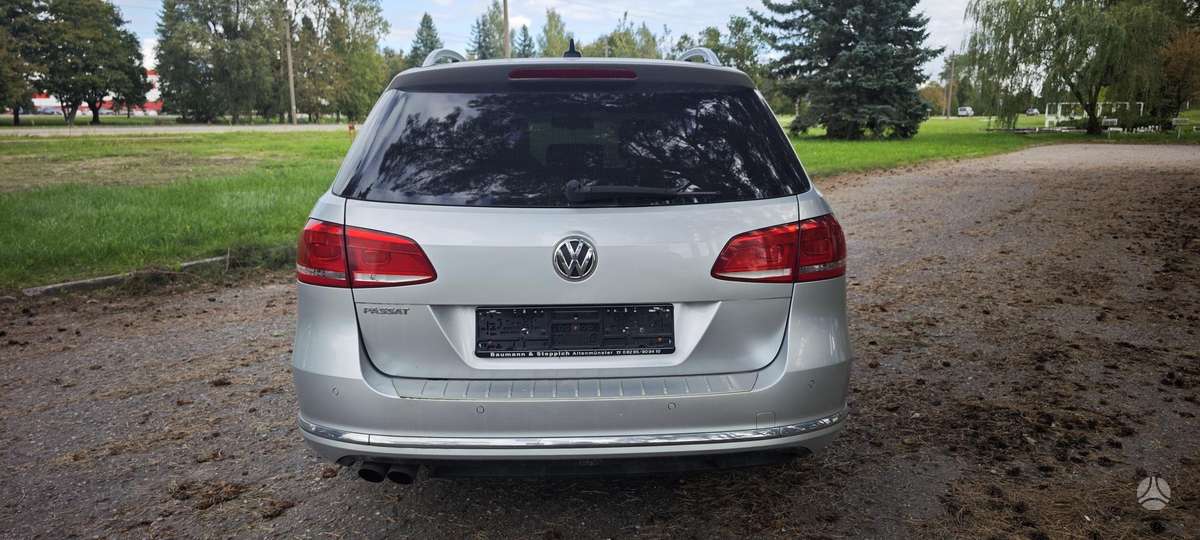 Volkswagen Passat 2014 — engine 1968 cm³, 177 HP (130kW)
