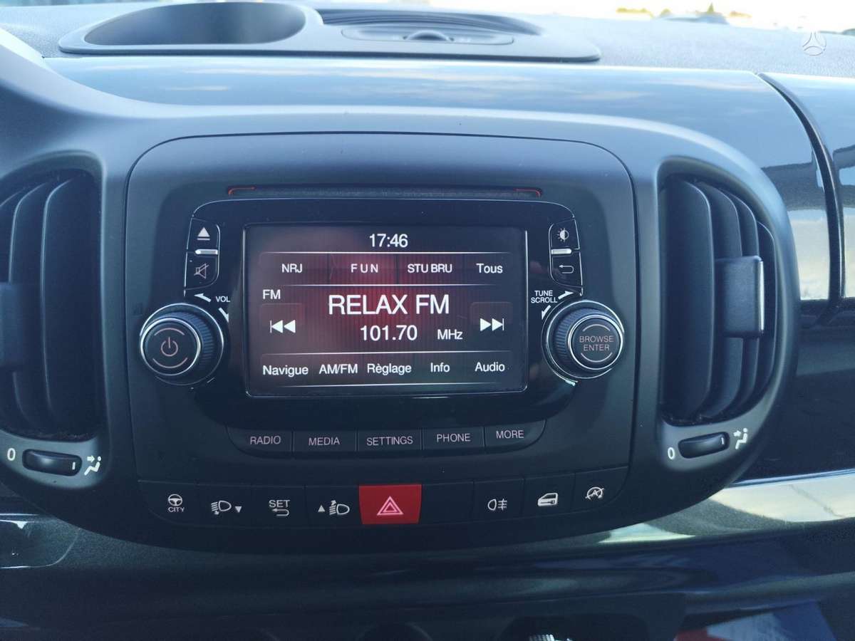 Fiat 500L 2014 — photo 15