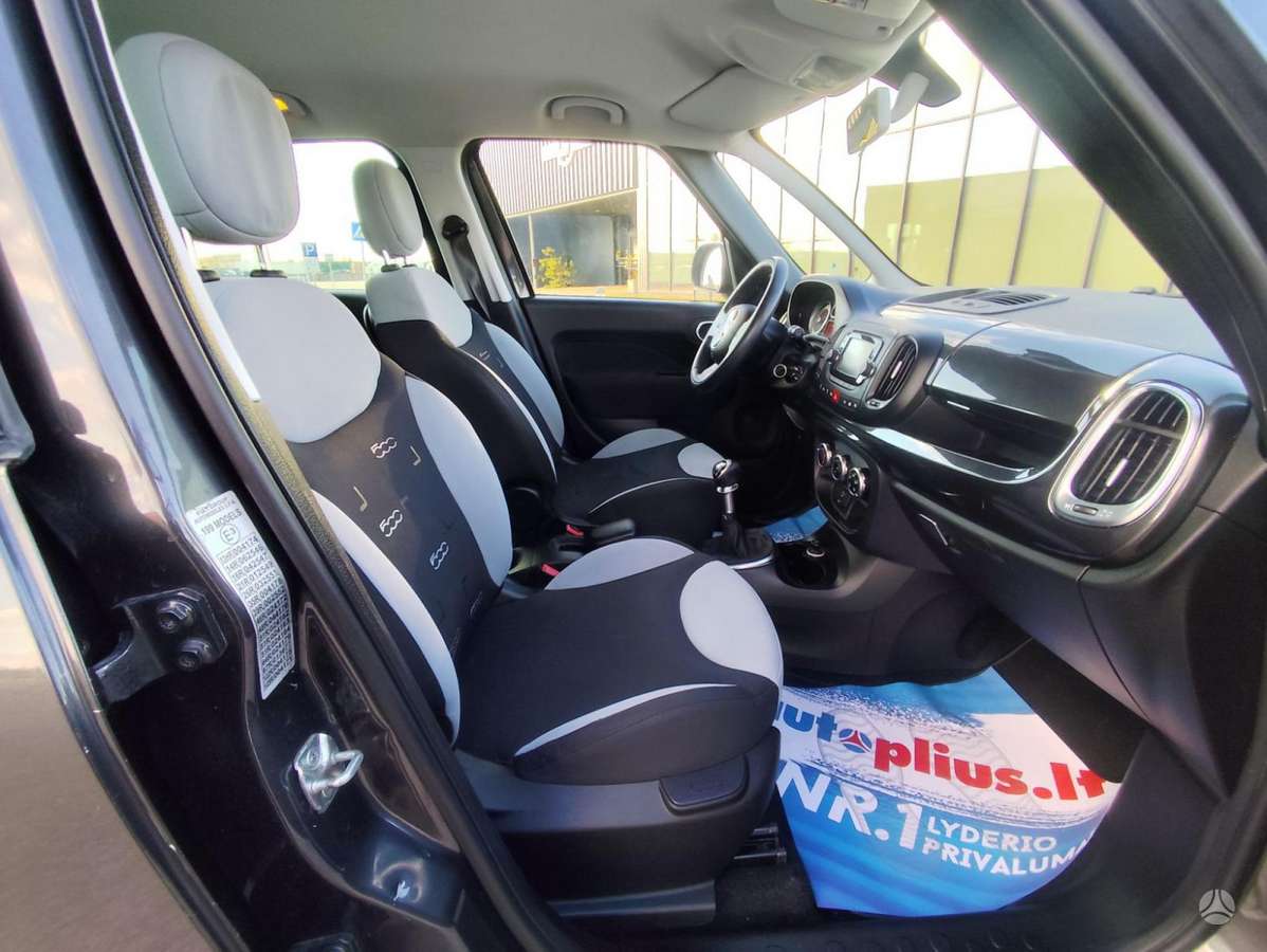 Fiat 500L 2014 — photo 16