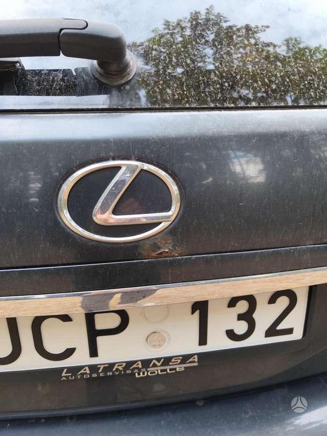 Lexus RX 2007 — photo 17