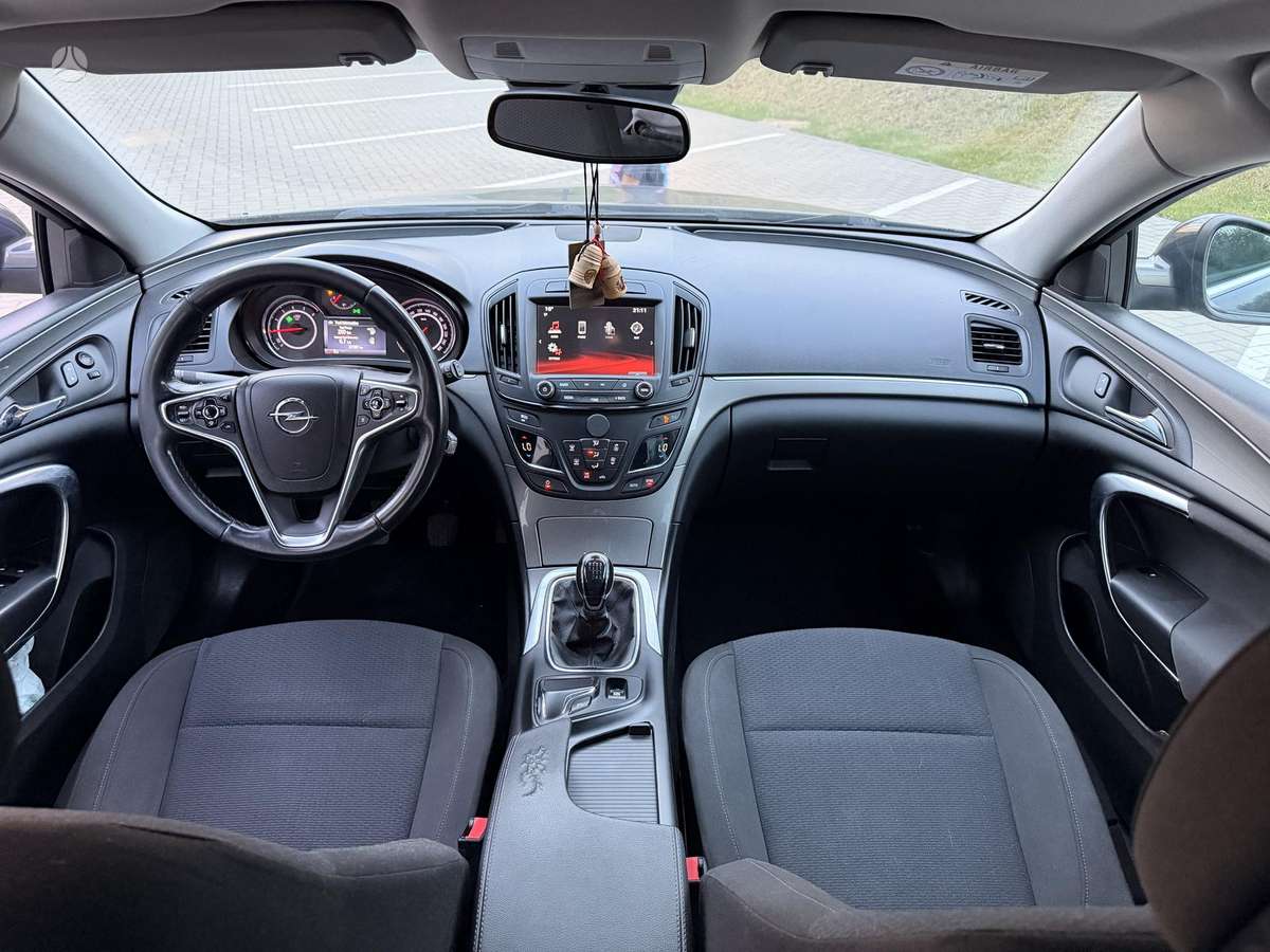 Opel Insignia 2014 — photo 13