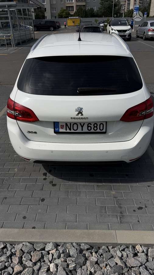 Peugeot 308 2015 — фото 5