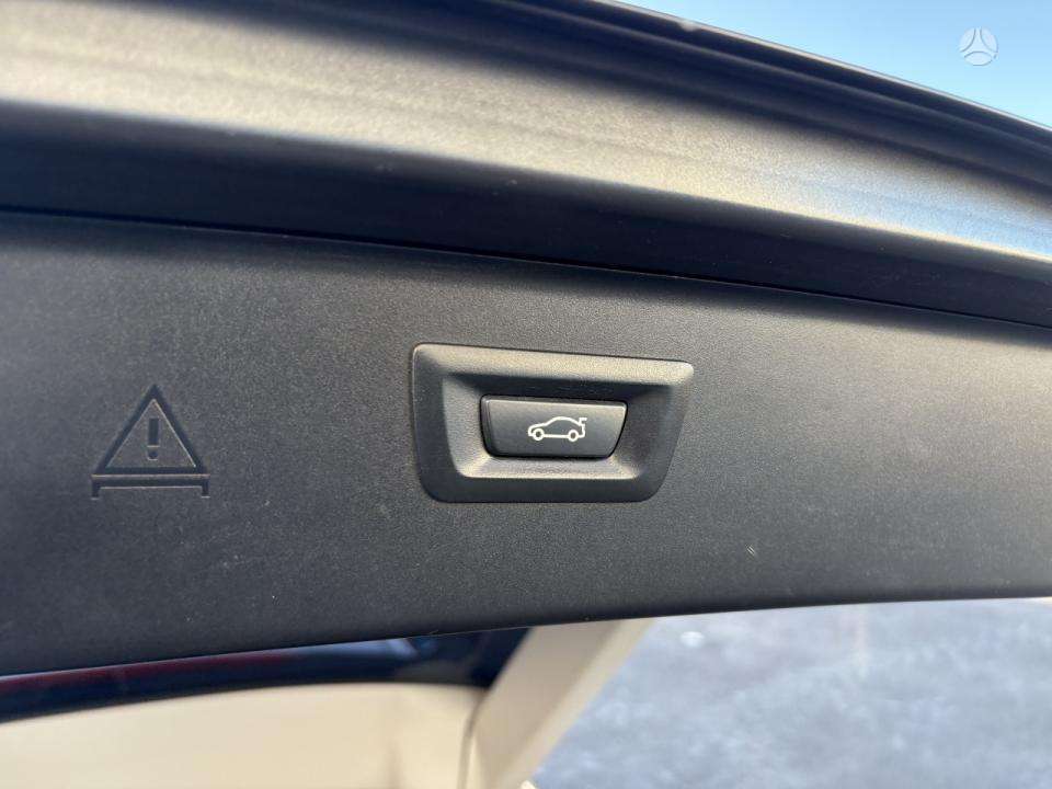 BMW 520 2012 — photo 12
