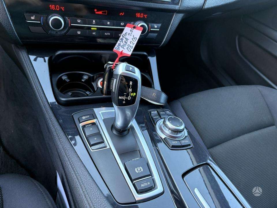 BMW 520 2012 — photo 17