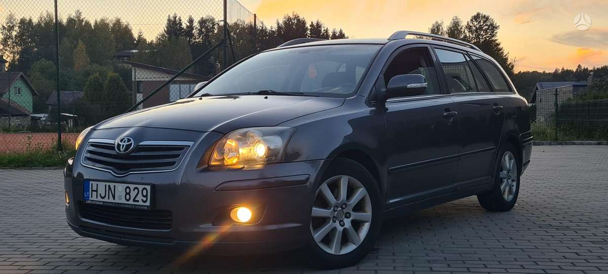 Toyota Avensis 2007 — photo 11