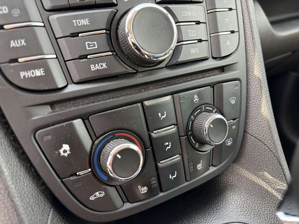 Opel Meriva 2012 — photo 14