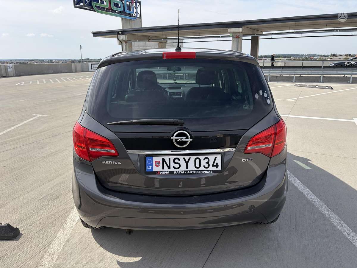 Opel Meriva 2012 — photo 5