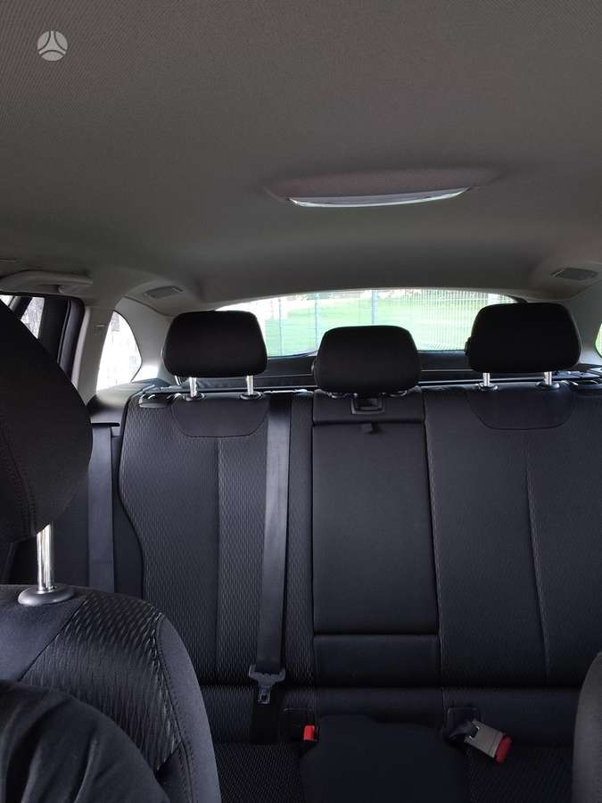 BMW 320 2013 — photo 9