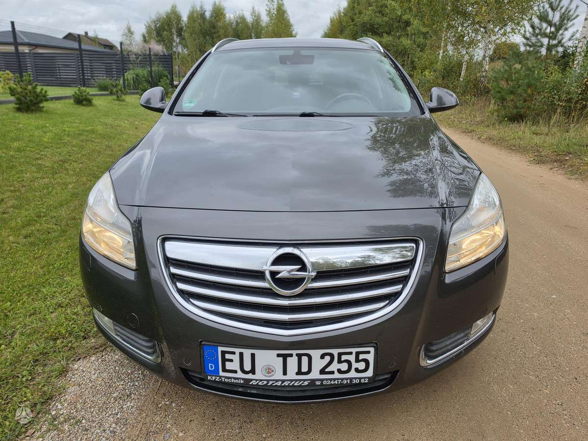 Opel Insignia 2012 — engine 1956 cm³, 163 HP (120kW)