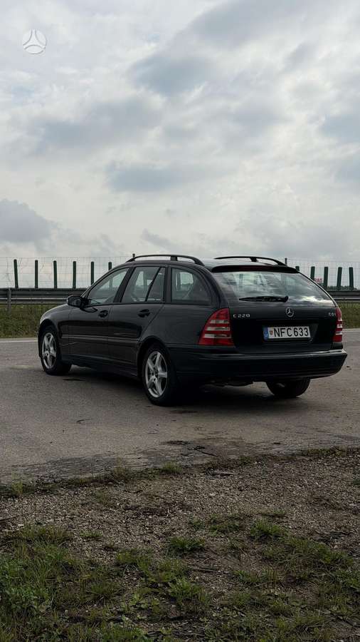 Mercedes-Benz C220 2006 — engine 2149 cm³, 150 HP (110kW)