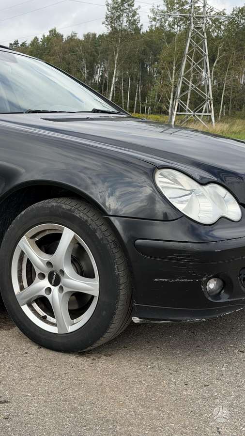 Mercedes-Benz C220 2006 — photo 5