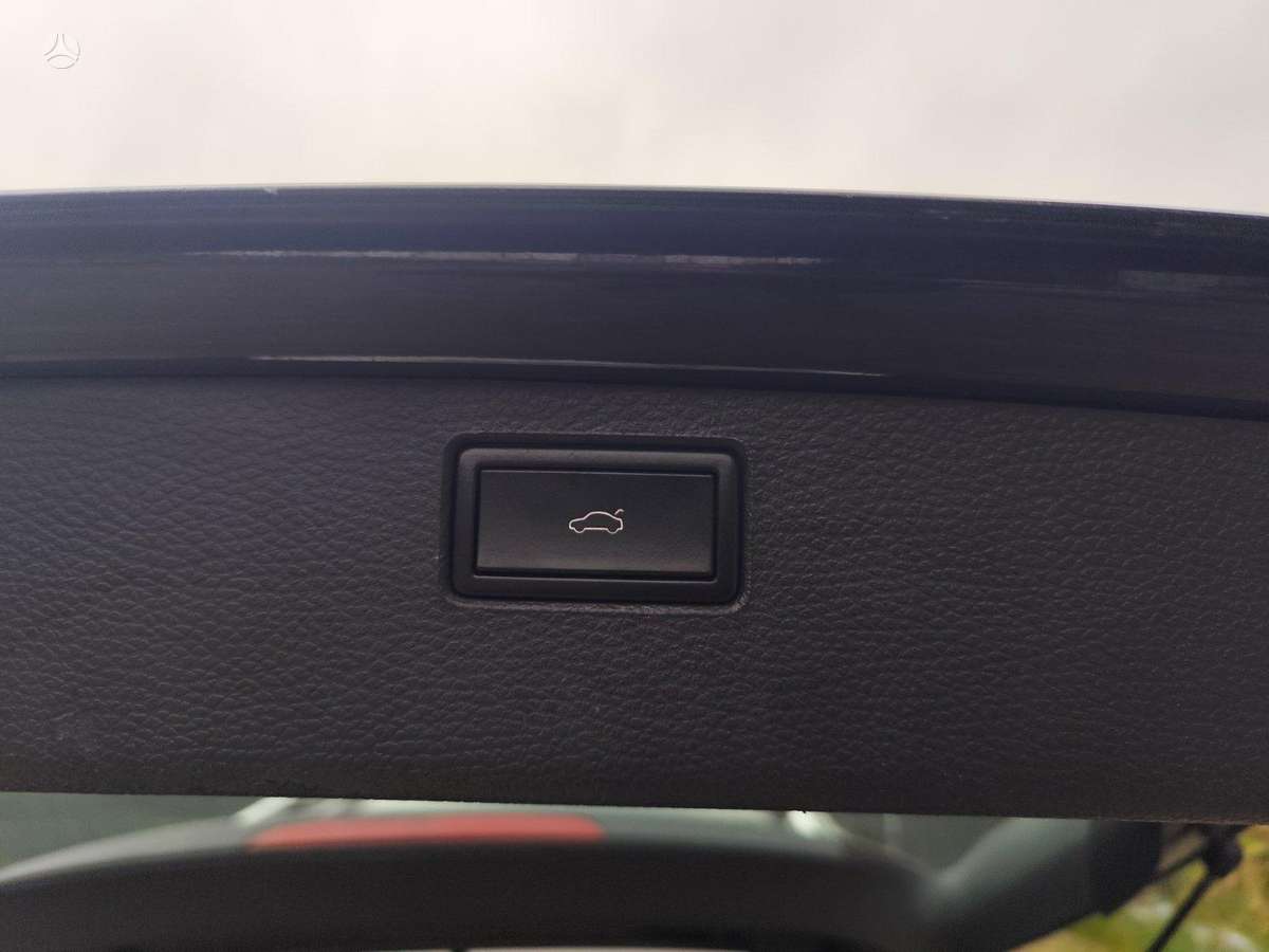 Volkswagen Passat 2013 — photo 12