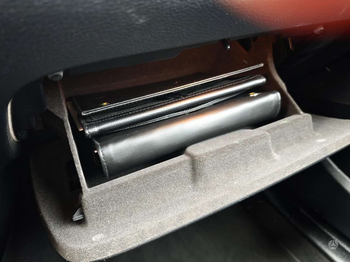 BMW X1 2012 — photo 23