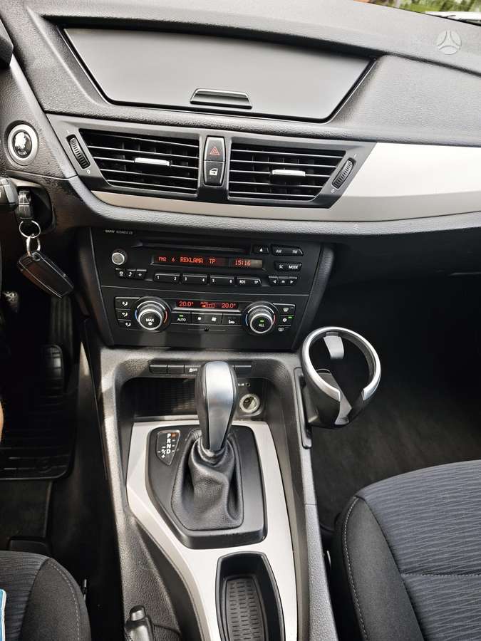 BMW X1 2012 — photo 5